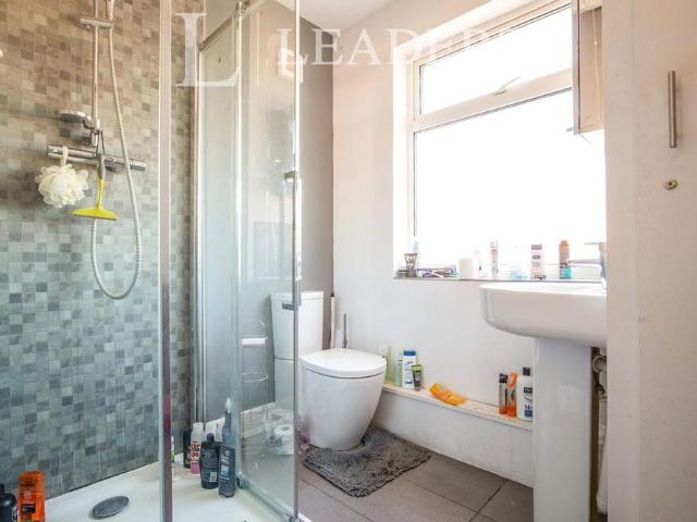 1 bedroom house to rent