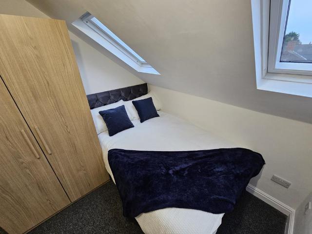 1 bedroom house to rent