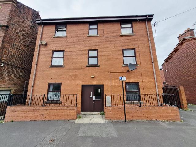 1 bedroom house to rent