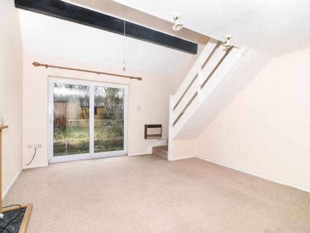 1 bedroom house to rent