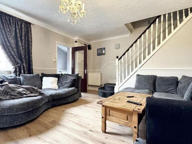 1 bedroom house to rent