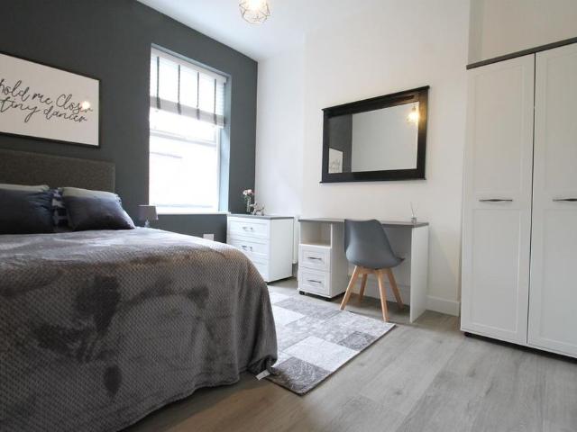 1 bedroom house to rent