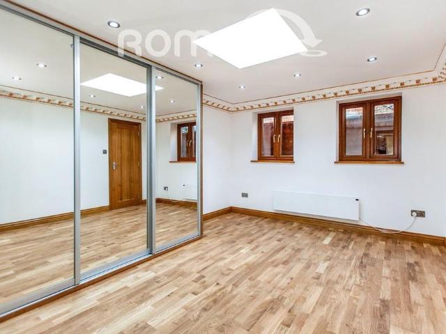 1 bedroom house to rent