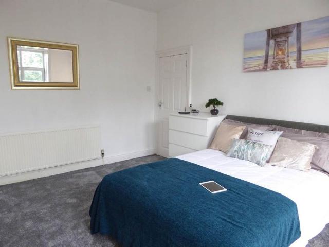 1 bedroom house to rent