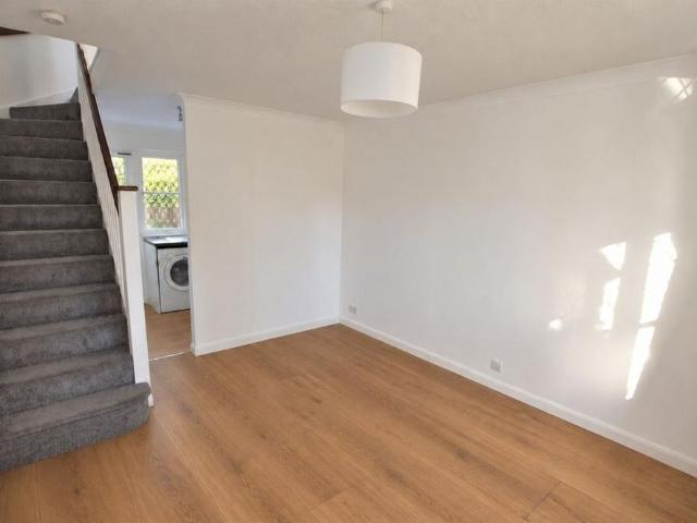 1 bedroom house to rent