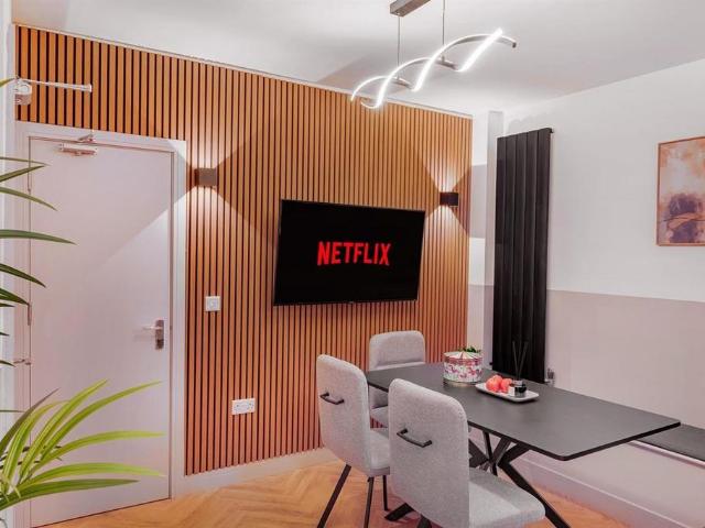 1 bedroom house to rent