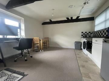 1 bedroom house to rent