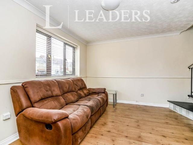 1 bedroom house to rent