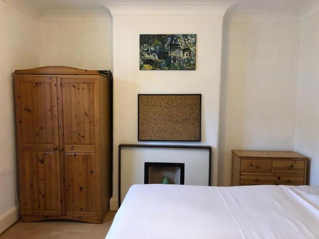 1 bedroom house to rent