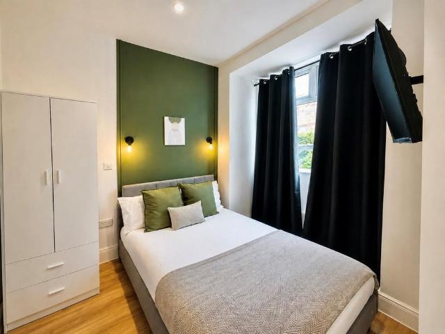 1 bedroom house to rent