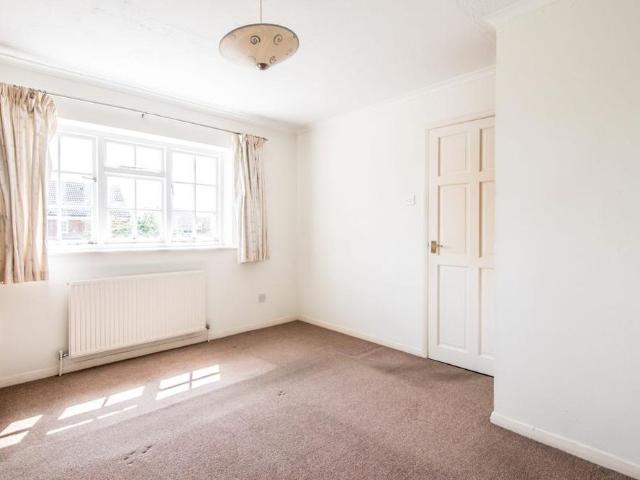 1 bedroom house to rent