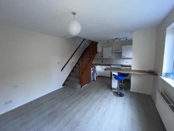 1 bedroom house to rent