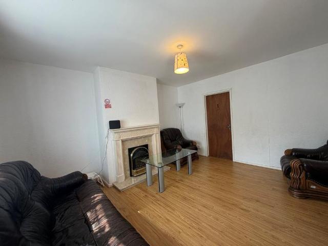 1 bedroom house to rent