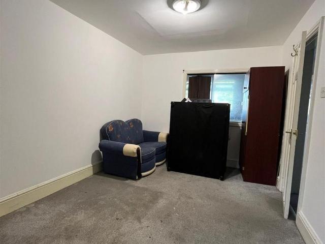 1 bedroom house to rent
