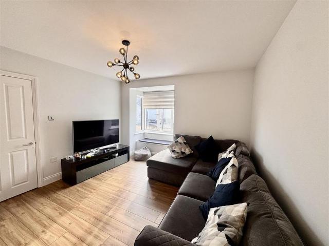 1 bedroom house to rent