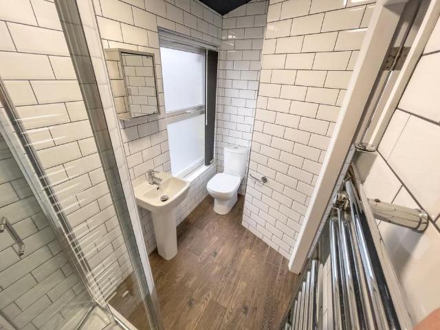 1 bedroom house to rent