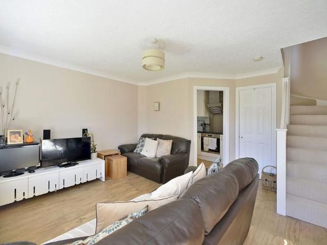 1 bedroom house to rent