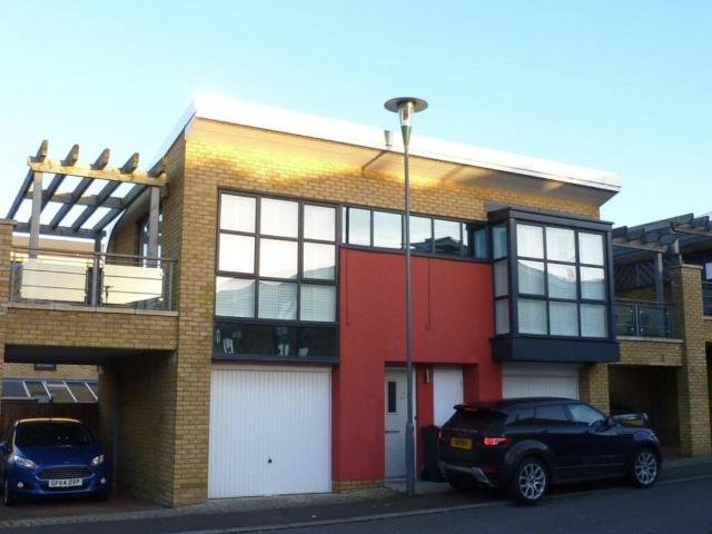 1 bedroom house to rent