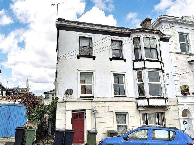 1 bedroom house to rent