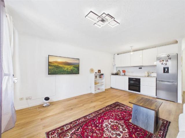 1 bedroom house to rent