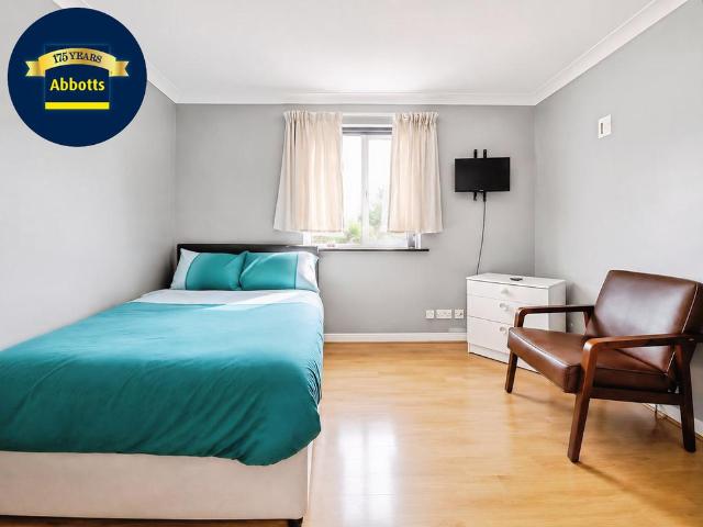1 bedroom house to rent