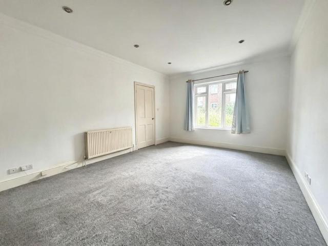1 bedroom house to rent