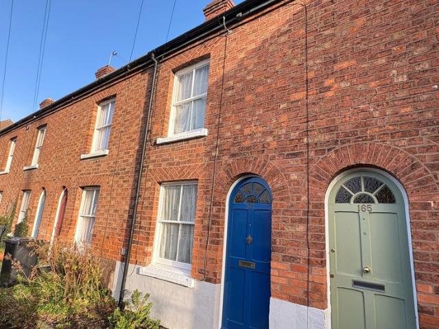 1 bedroom house to rent