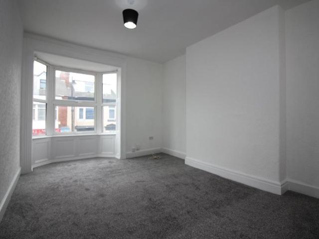 1 bedroom house to rent