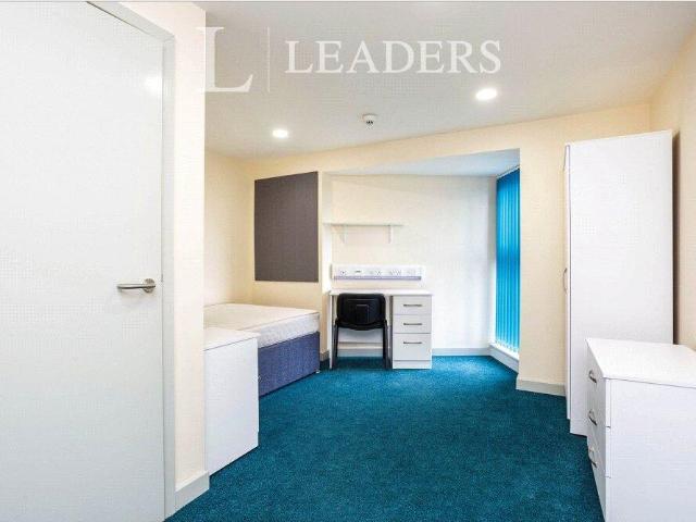 1 bedroom house to rent