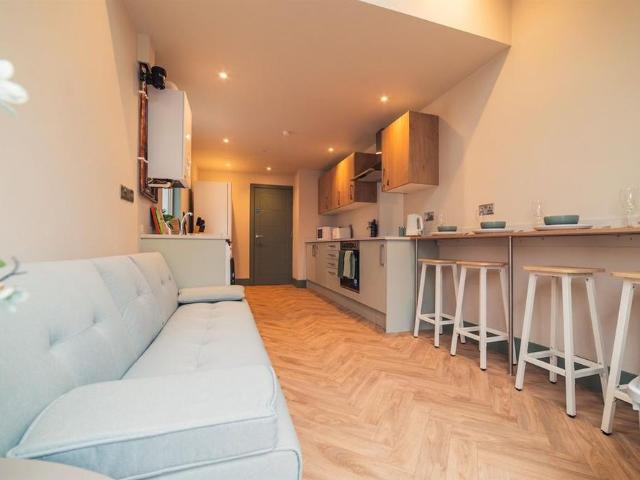 1 bedroom house to rent