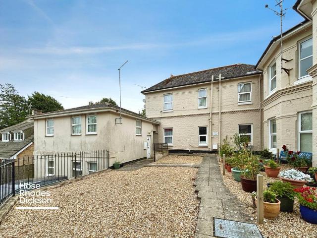 1 bedroom house to rent