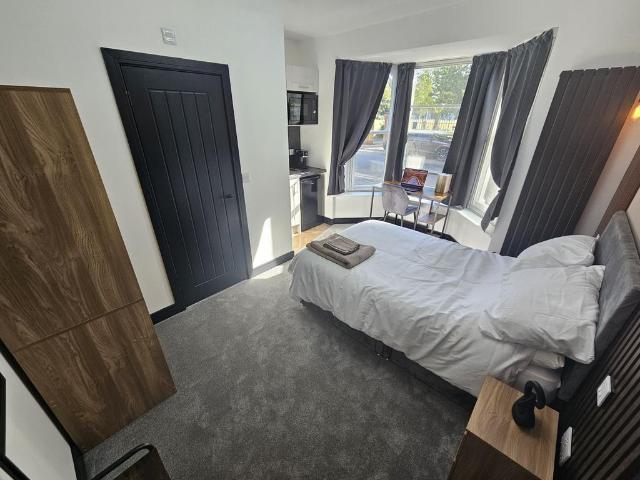 1 bedroom house to rent