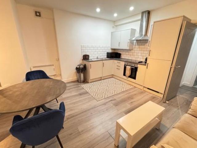 1 bedroom house to rent