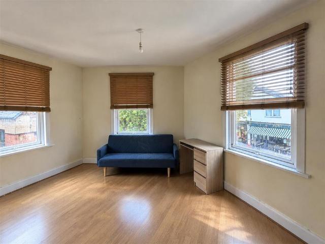 1 bedroom house to rent