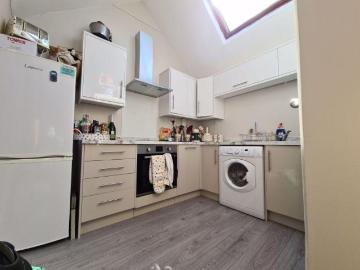 1 bedroom house to rent