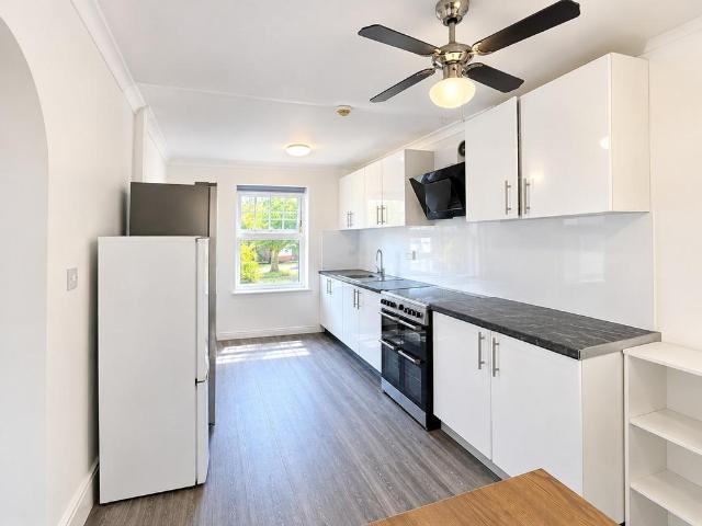 1 bedroom house to rent