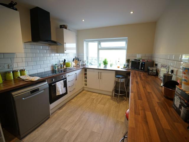 1 bedroom house to rent