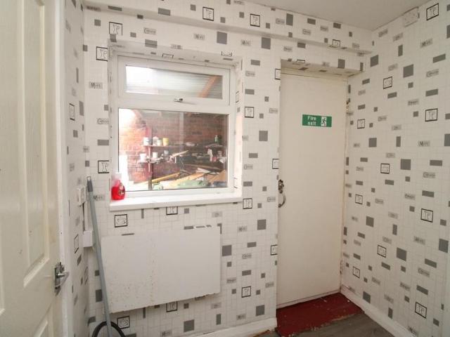 1 bedroom house to rent