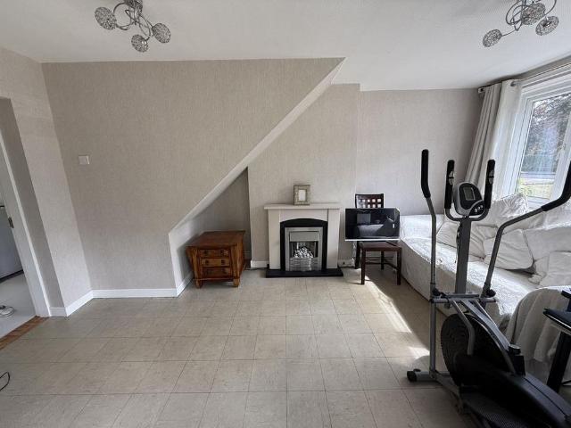 1 bedroom house to rent