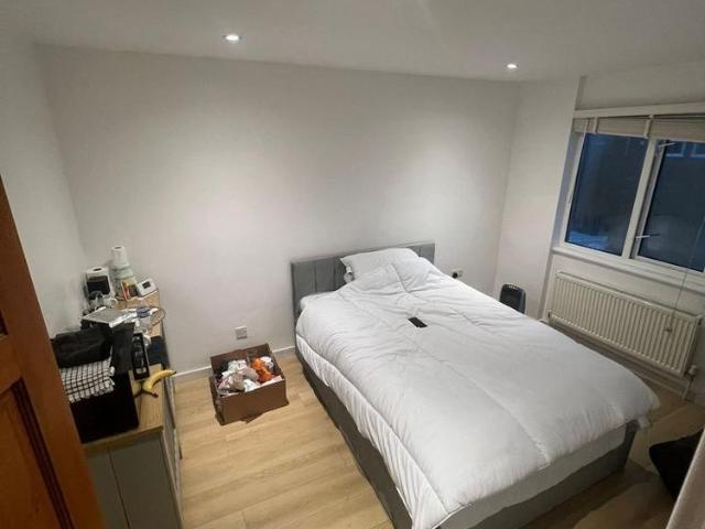 1 bedroom house to rent