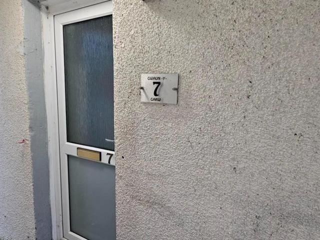 1 bedroom house to rent