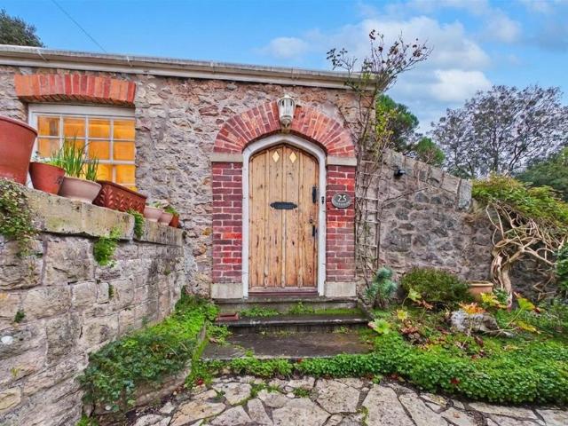 1 bedroom house to rent