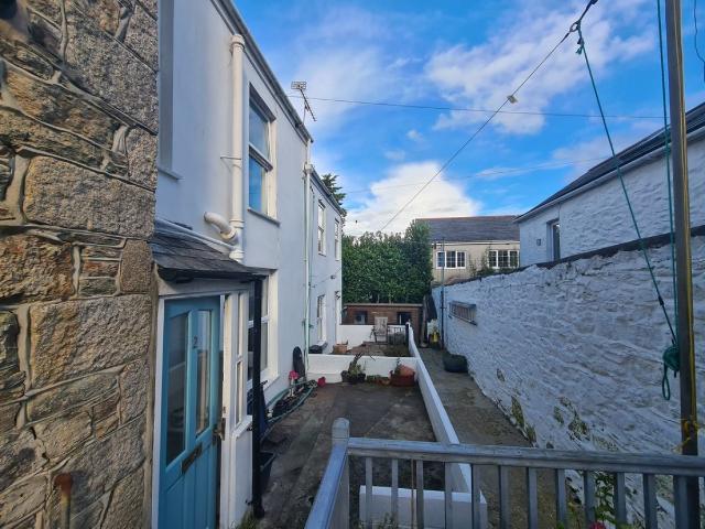 1 bedroom House To Rent