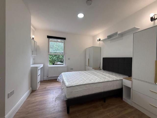 1 bedroom house to rent