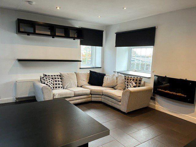 1 bedroom house to rent