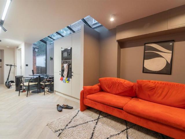 1 bedroom house to rent