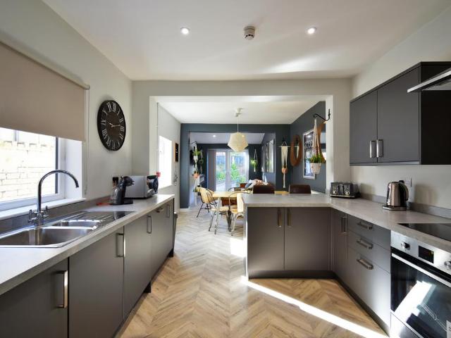 1 bedroom house to rent