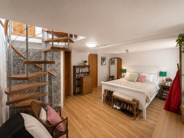1 bedroom house to rent