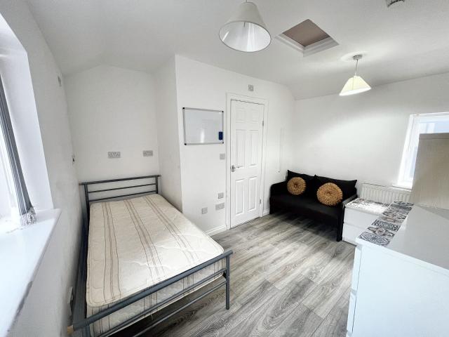 1 bedroom House to rent