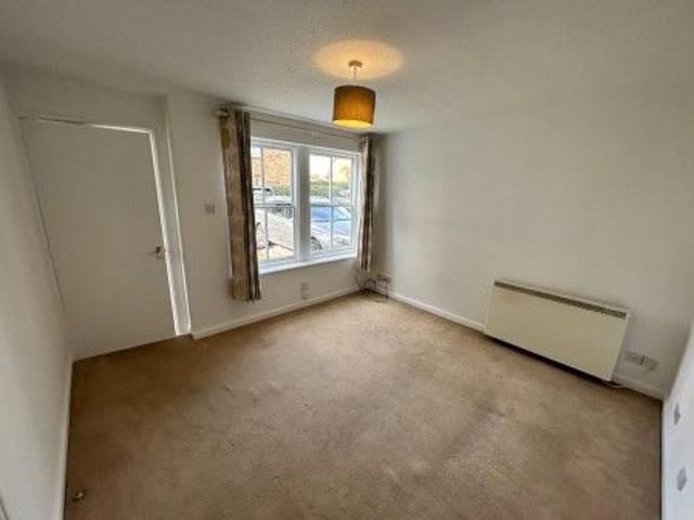 1 bedroom House To Rent